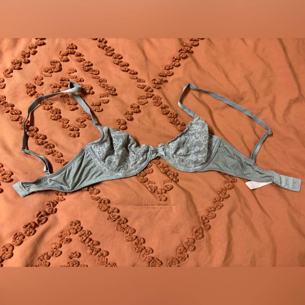 Victoria's Secret Gray Classic Bra Intimates